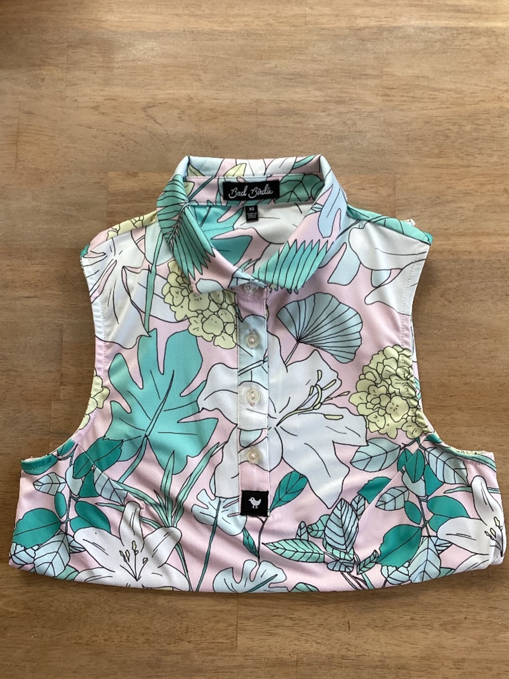 Bad birdie women’s XS sleeveless button up golf polo shirt light pink tropical